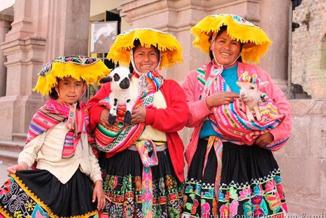 07 Day Andean Experience Through the Living Culture of the Incas - Sacsayhuaman and the four ruins above Cusco