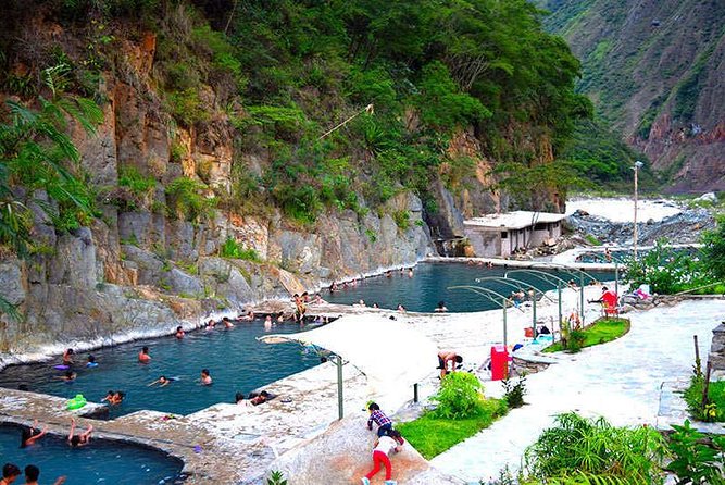 07 Day: Inca Jungle Adventure with Mountain Bike, Rafting, Zipline & Trek - Day 5: Aobamba Valley and the approach to Aguas Calientes