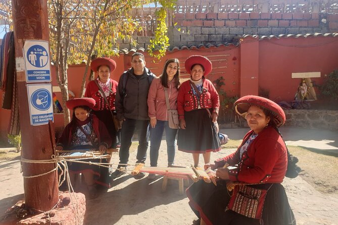 2-Day Sacred Valley & Machu Picchu Group Tour from Cusco - Ollantaytambo, fortress and living Inca town