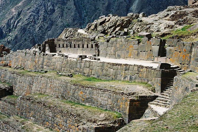 2 Days : Sacred Valley Conection Machu Picchu || Private Tour || - Ollantaytambo and the train to Aguas Calientes