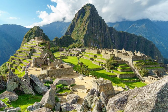 4-Day: All Included Excursion City Tour, Sacred Valley & MachuPicchu - Cusco begins with a useful half-day city tour