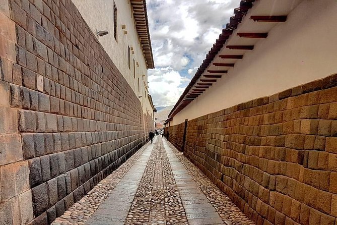 4-Day: All Included Excursion City Tour, Sacred Valley & MachuPicchu - Small groups and guide support make a difference
