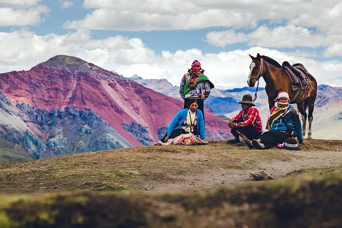 4 day - Bucketlist Cusco: Rainbow Mtn, Machu Picchu, Sacred Valley, Humantay - Day 3: Humantay Lake and the cost of high-altitude scenery