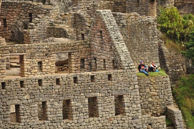 4-Day Lares Trek to Machu Picchu from Cusco - Food on the trail, and what the 7-kilo allowance means