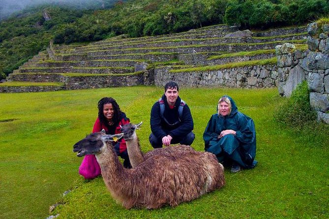 4 Day - Machu Picchu Special - Group Service - Guides can make the history easier to follow