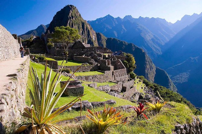 4 Day - Machu Picchu Special - Group Service - Physical demands, altitude, and the early schedule