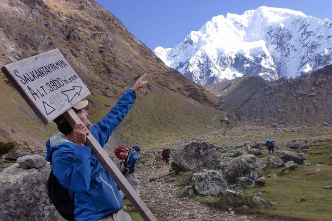 4-Day Salkantay Trek to Machu Picchu - Reaching Machu Picchu before the day crowds build