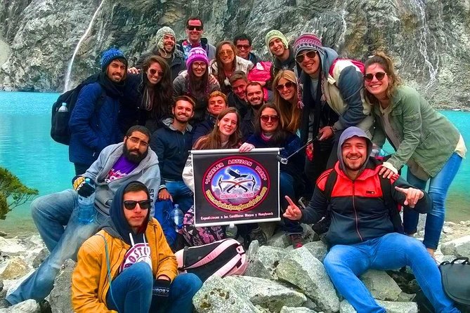 69 Lake - Cordillera Blanca - Guide quality and the shared group format