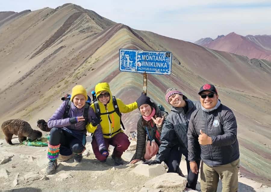 7 Colors Mountain Tour + Red Valley - What Makes Vinicunca Special