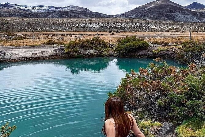 8-Hours Tour in Arequipa Laguna de Salinas with Pick-up - Altitude and physical demands at 4,200 meters