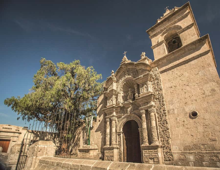 Arequipa: City Tour and Santa Catalina Monastery - Santa Catalina Monastery, the tour’s main event