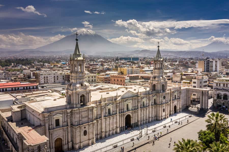 Arequipa Food Tour: Ancestral Cuisine & City Tour - A third restaurant and the bigger tasting picture