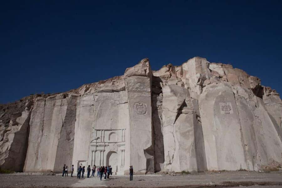 Arequipa: Half Day Sillar Route and Culebrillas Canyon + Yanahuara Viewpoint - Petroglyphs at the End of the Walk