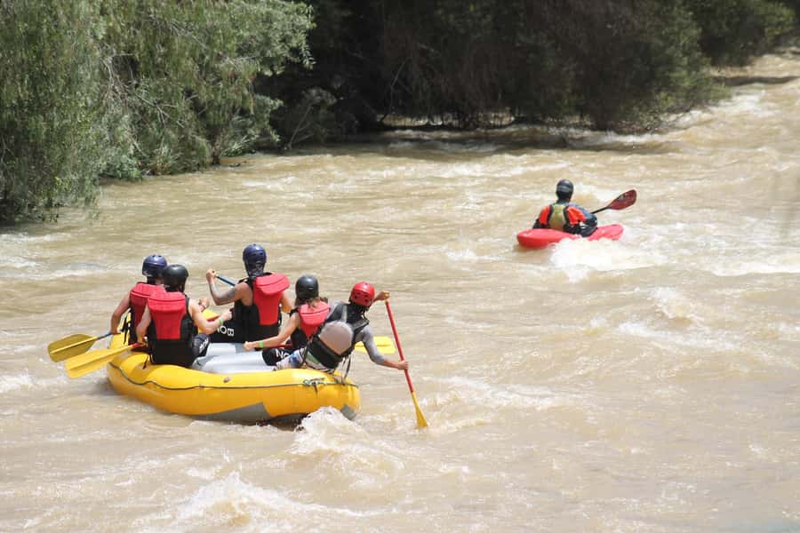 Arequipa: Rafting on the Chili River | Full adrenaline | - From the Arequipa meeting point to the river base