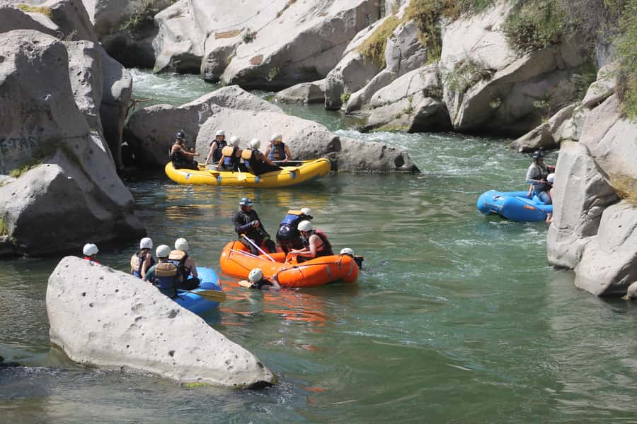 Arequipa: Rio Chili Rafting Tour with Snack - Swimming or cliff jumping after the biggest rapids