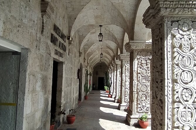 Arequipa Tasting Tour - The Jesuit cloisters and the final tasting