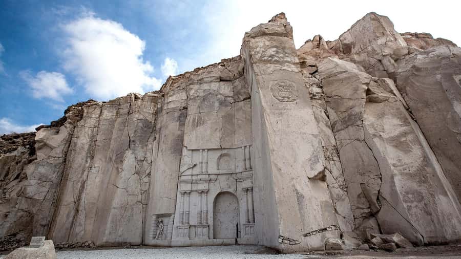 Arequipa|| The Sillar Route+Culebrillas Canyon - Añashuayco Quarries and the work of sillar