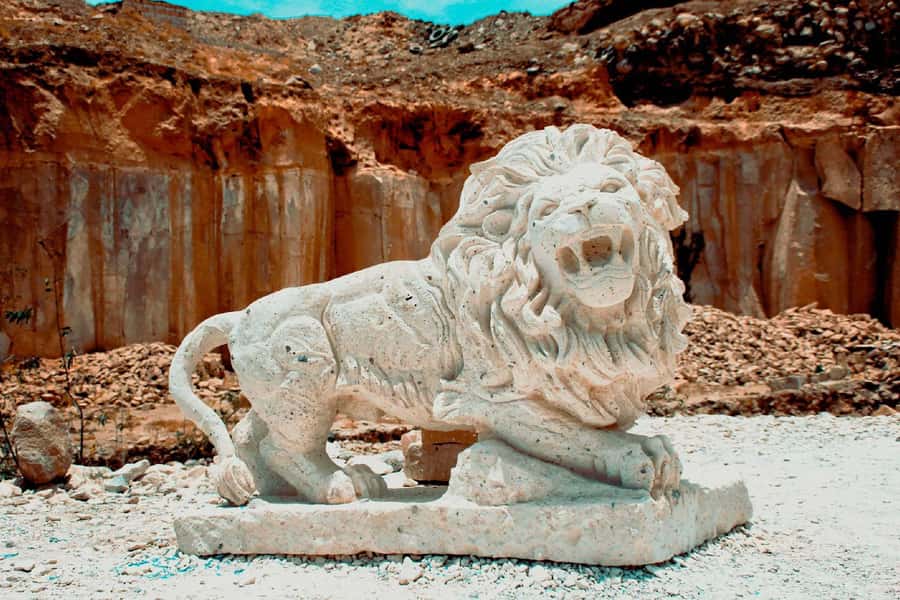 Arequipa | Tour of the Sillar Route + Culebrillas Canyon - Why Arequipa is built from white volcanic stone