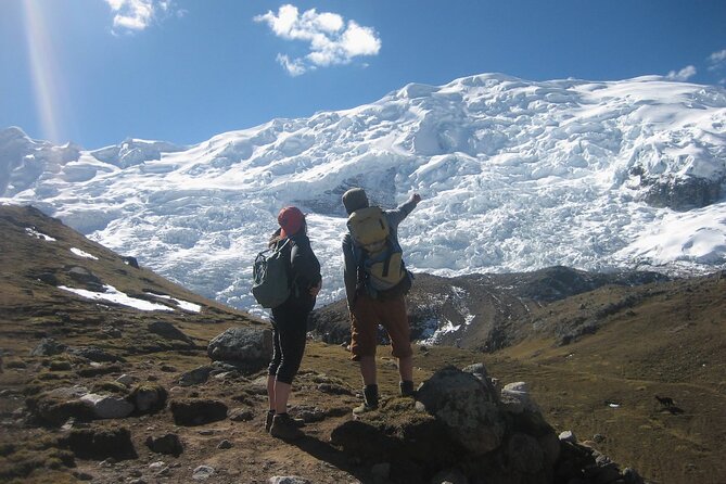 Ausangate Trek 5 Days - Day 4: Glacial lakes and Pacchanta hot springs