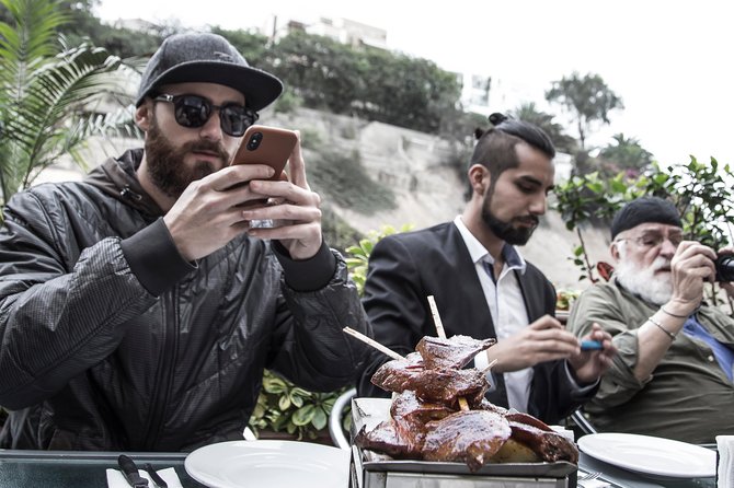 Barranco Art and Food Tour: Graffiti Walk and Culinary Delights - Jade Rivera Museum and Barranco’s graffiti