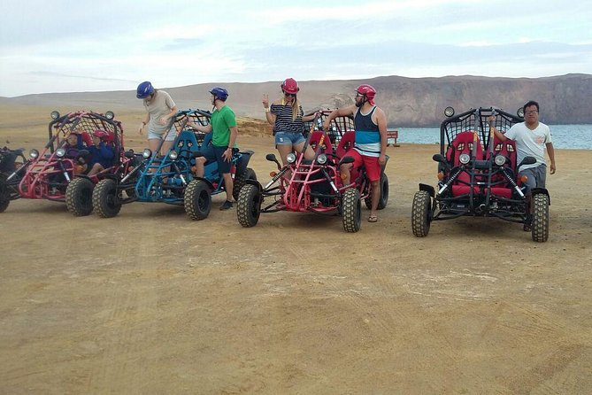 Buggy ride in Paracas National Reserve - Entering the desert and following the convoy