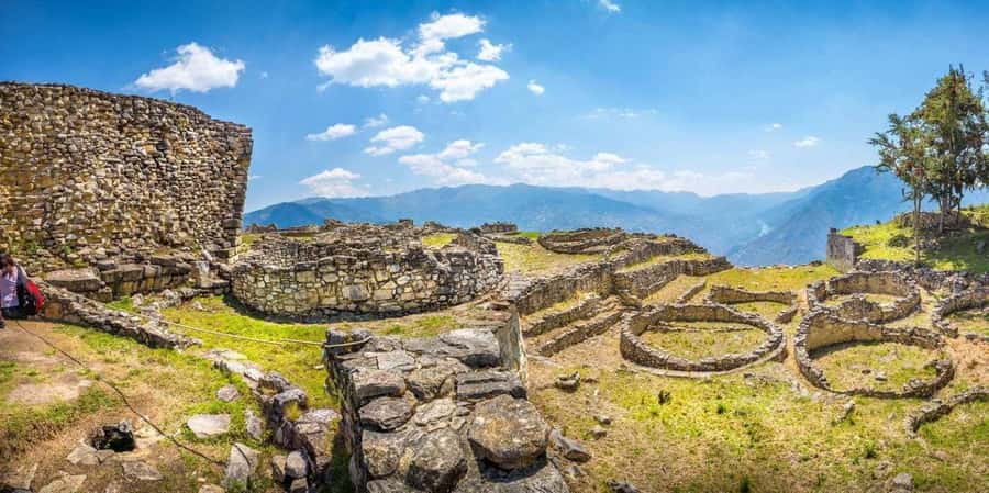 Chachapoyas | Kuelap Fortress Full-Day Tour - The 9:00 am departure and drive through the valley