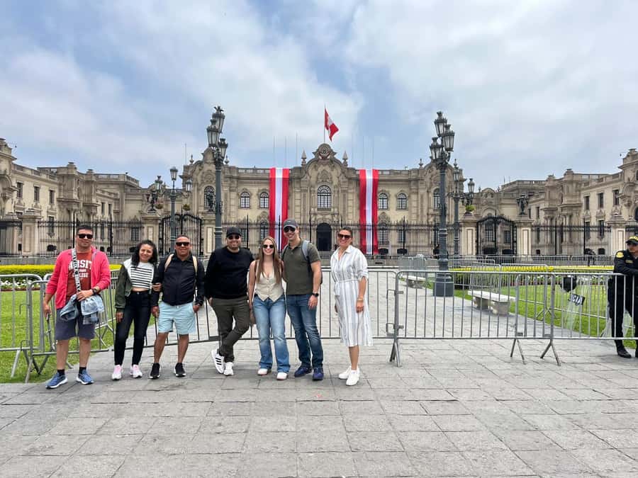 City tour and the best highlights in lima - Entering Lima’s Plaza Mayor
