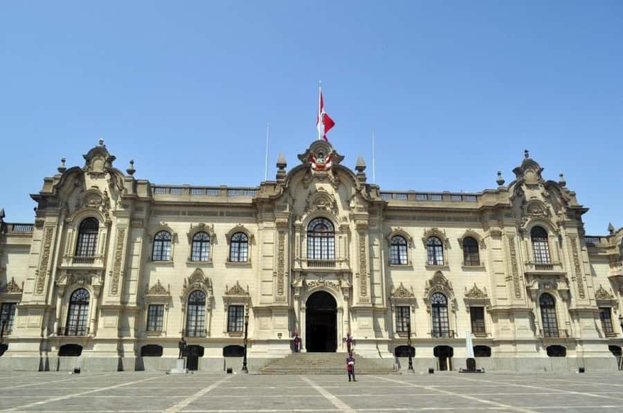 City Tour Colonial and Modern Lima Half Day Plus Ticket - What the guides add to the four-hour route