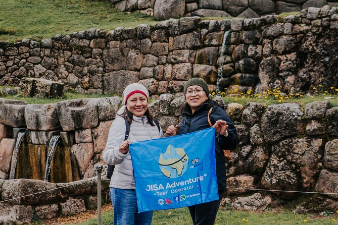 City Tour Cusco - Tambomachay: fountains, canals, and water worship