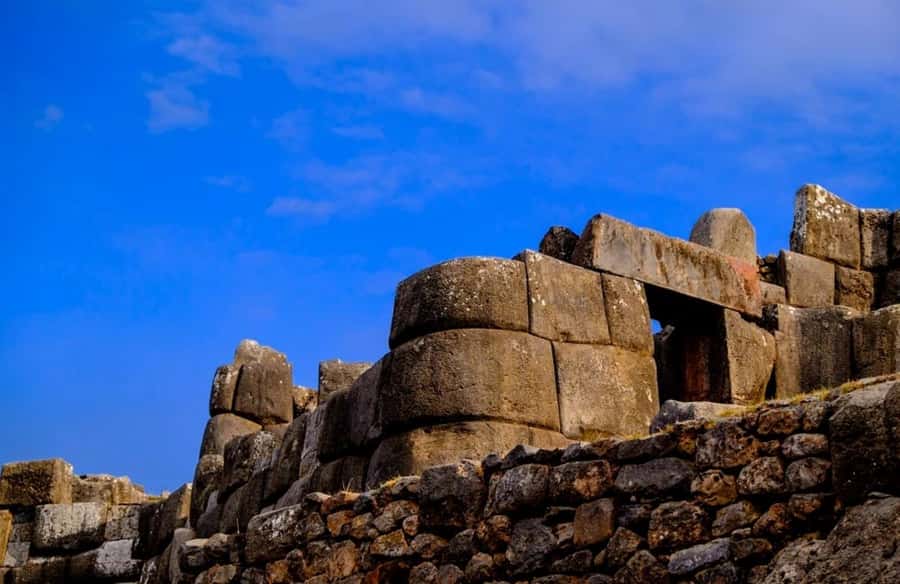 City Tour Cusco Qoricancha Sacsayhuaman y Tambomachay - Small extras, shops, and the end of the afternoon
