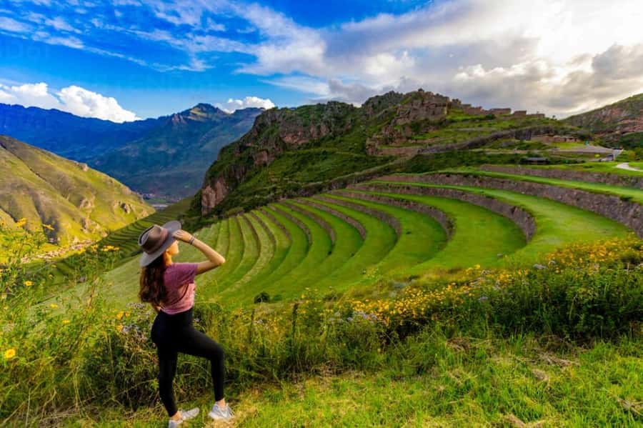 City Tour Cusco & Valle Sagrado Pisac mas Almuerzo - Pisac market brings the day down to street level