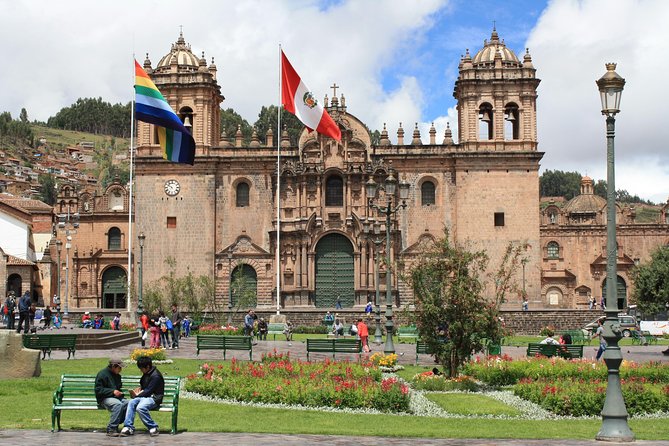 City Tour in Cusco & visit Museum South American Camelid - Sacsayhuaman and the scale of Inca stonework