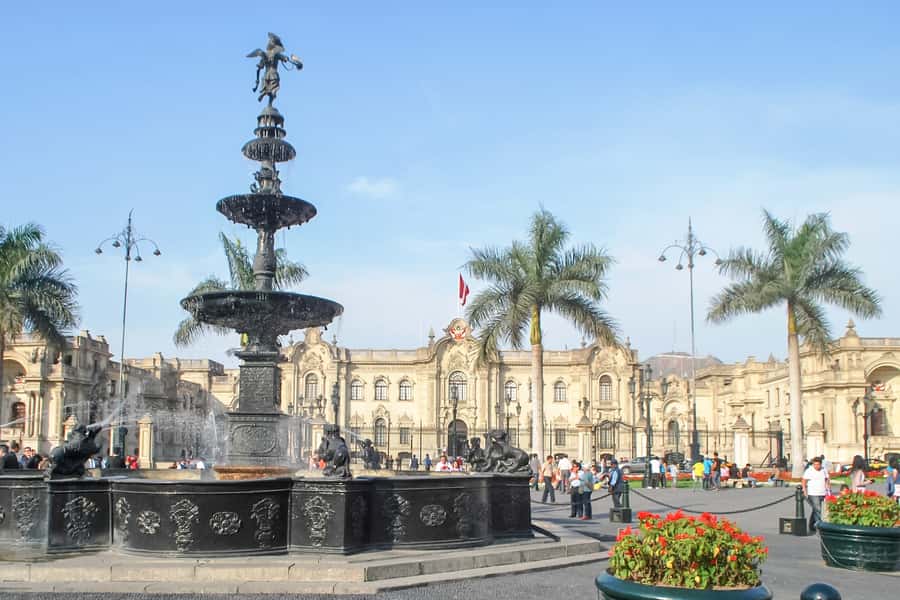 City Tour With Demonstration & Tasting of Pisco Sour - Arequipa Avenue Leads Toward Old Lima