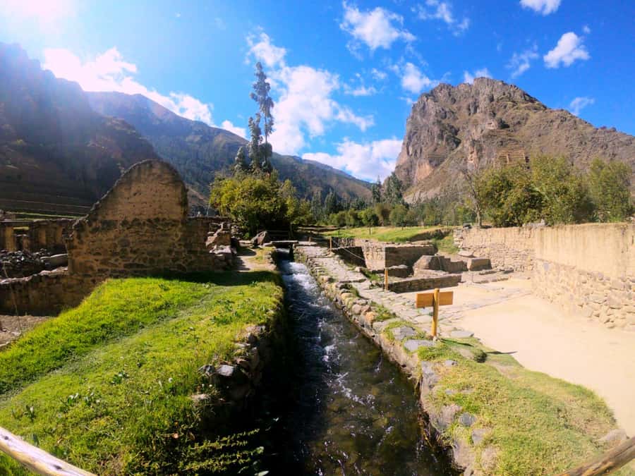 Classic Sacred Valley full day - Taray gives you the first wide view