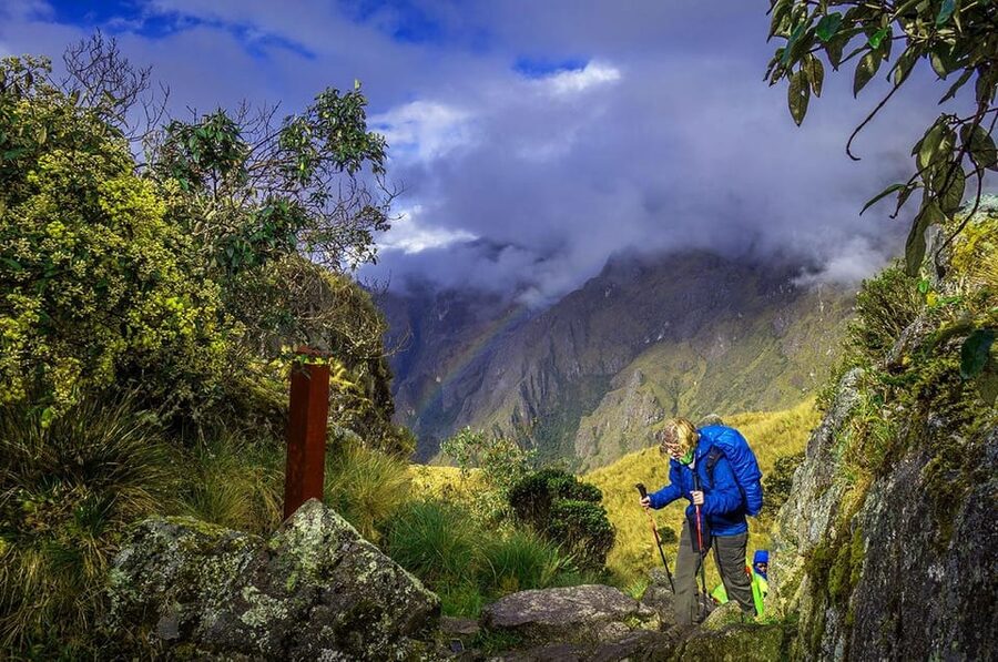 Cusco: 4-Day Inca Trail to Machu Picchu with Accommodation - What the $470 price really covers