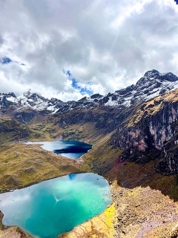 Cusco: 4-Day Lares Trek to Machu Picchu with Panoramic Train - Day 2: The hard climb to 4,750-meter Condor Pass