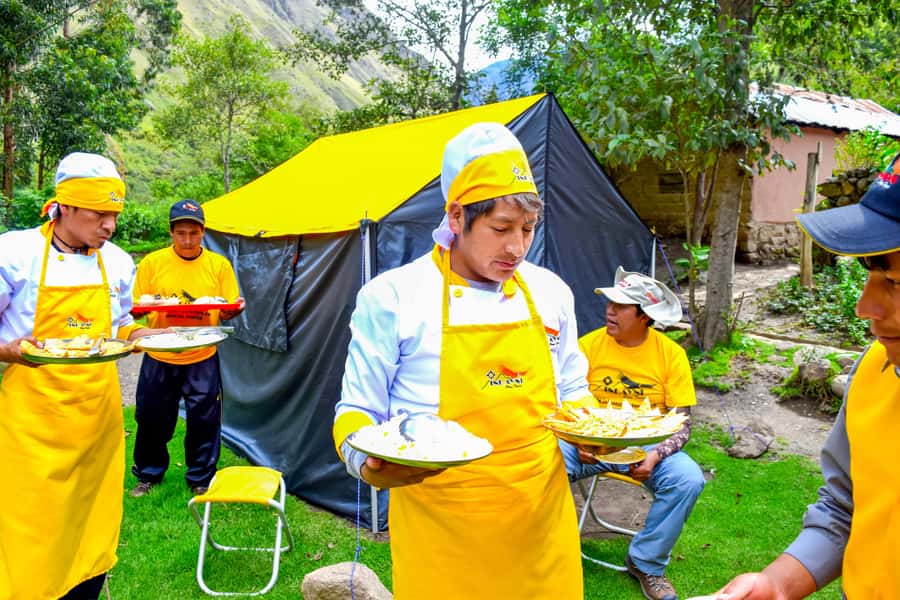 Cusco: 5-Day Salkantay Ultimate Trek to Machu Picchu - Who should book this five-day route?