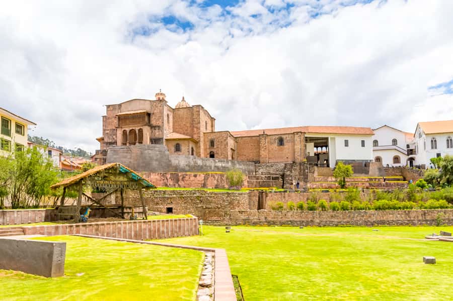 Cusco: City and Nearby Ruins 5-Hour Guided Tour - Puka Pukara and the final lookout