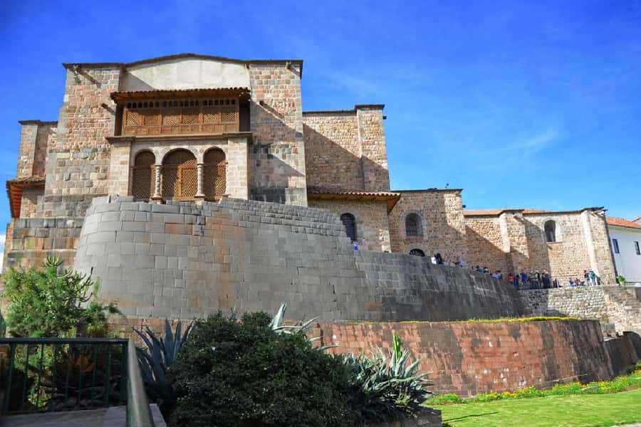 Cusco: City Tour | Half-Day Tour to 4 Archaeological Sites - Tambomachay: water, fountains, and the final view
