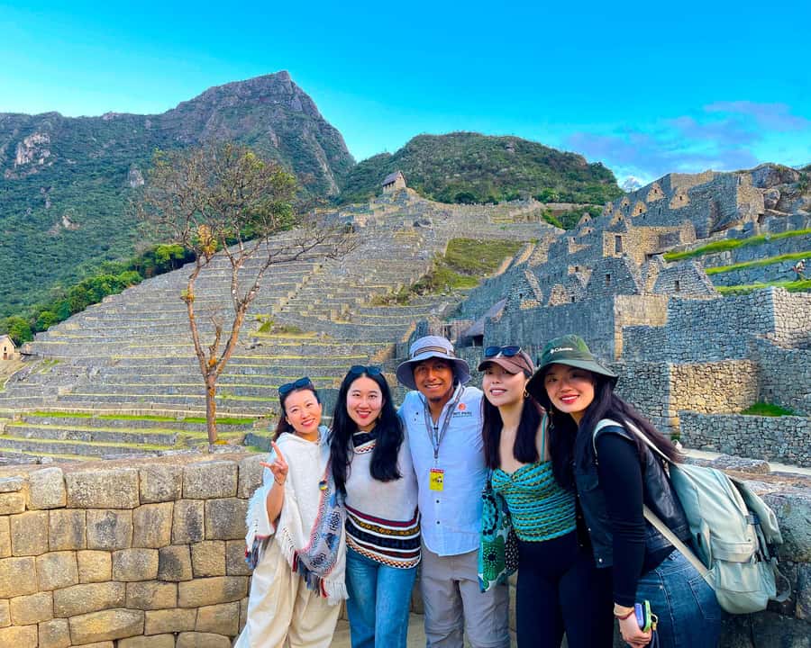 CUSCO: Full Day All Included Private Machu Picchu Experience - The train to Aguas Calientes