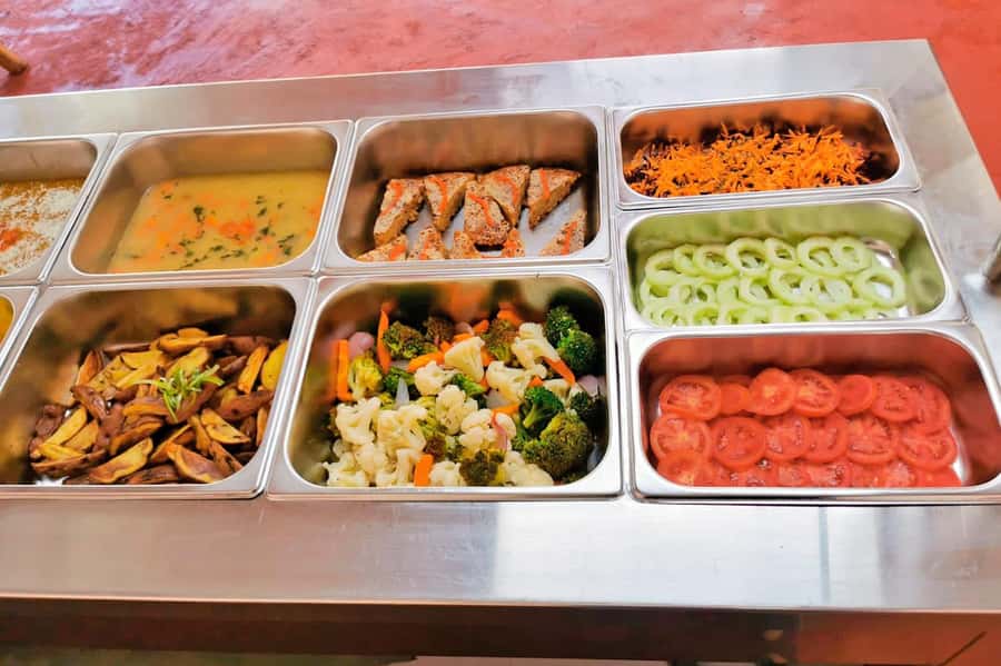 Cusco: Humantay Lake Tour with Breakfast and Buffet Lunch - Buffet lunch in Mollepata