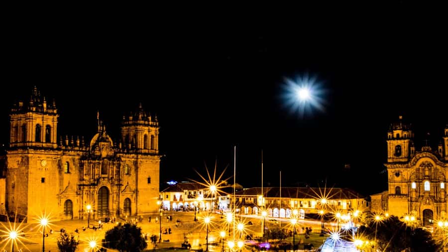 Cusco: Legends and History Night Tour with Pisco Sour - San Cristobal and the start of the old streets