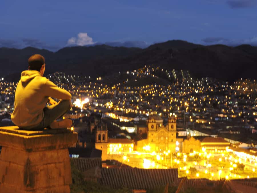 Cusco: Legends and History Night Tour with Pisco Sour - Plaza de Armas: the grand finish to the walk