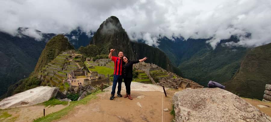 Cusco: Machu Picchu Day Trip with Train + Entrance ticket - The key things to know before booking