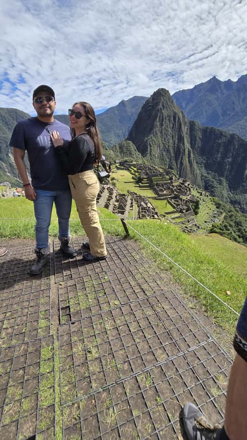 Cusco: Machu Picchu Day Trip with Train + Entrance ticket - Aguas Calientes gives you a short pause