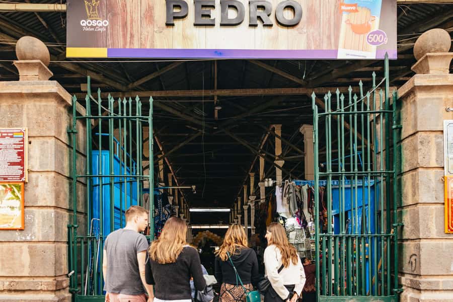 Cusco: Peruvian Cooking Class, Cocktails & Local Market Tour - Who should book this Cusco cooking class?