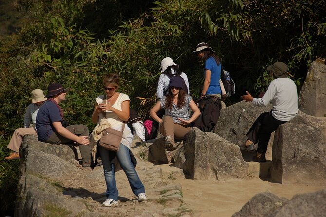 Cusco Sacred Valley and Machupicchu 4 Days - The 4 a.m. start and the train to Machu Picchu