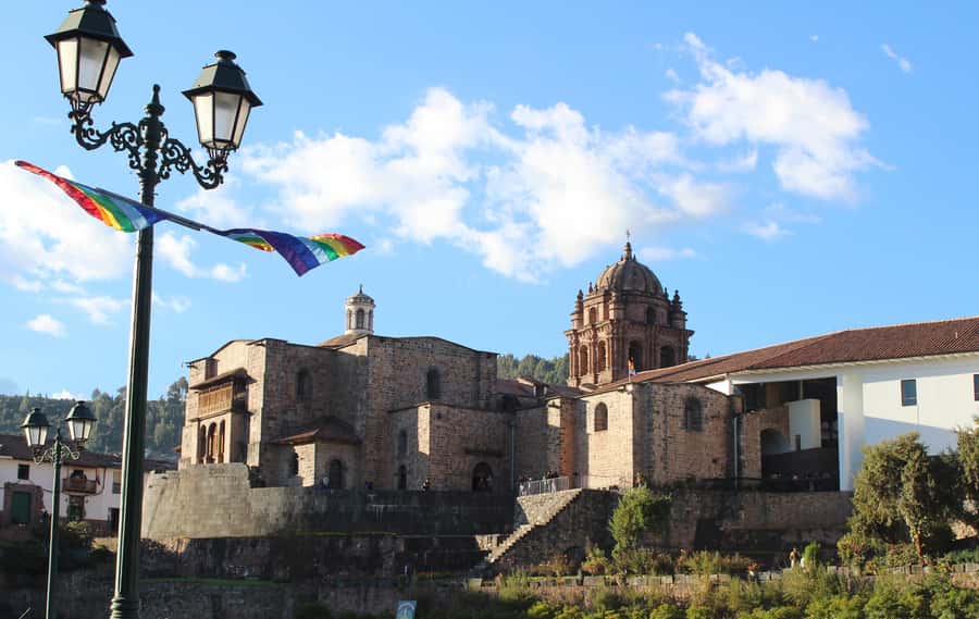 Cusco: Sightseeing Tour of the City on an Open-Top Bus - The Plaza de Armas and Cusco from the road