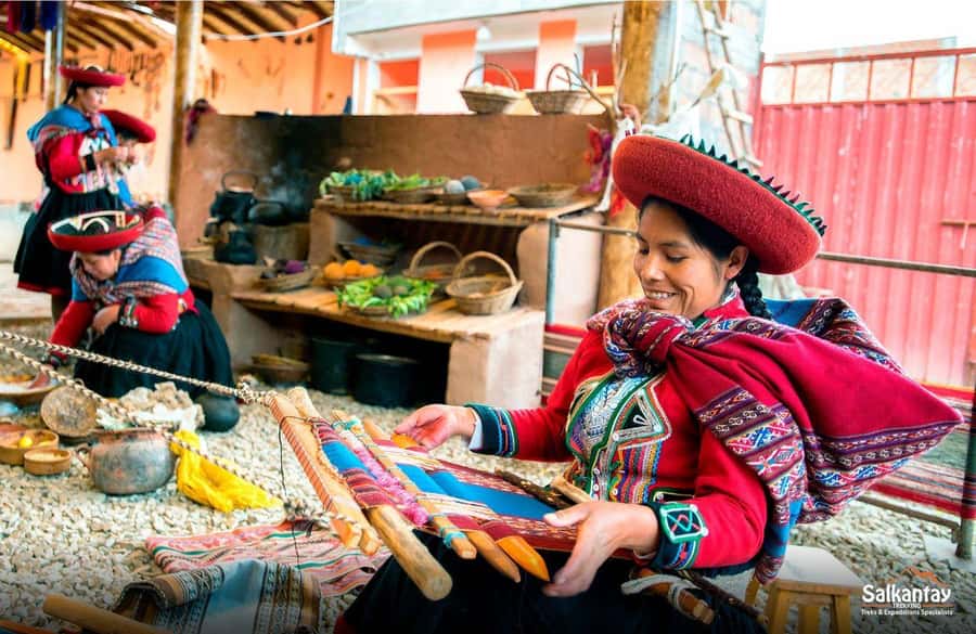 Cusco | Visit Maras, Moray, Chinchero, Pisac | Valle Vip - Pisac closes the route with terraces and a cemetery