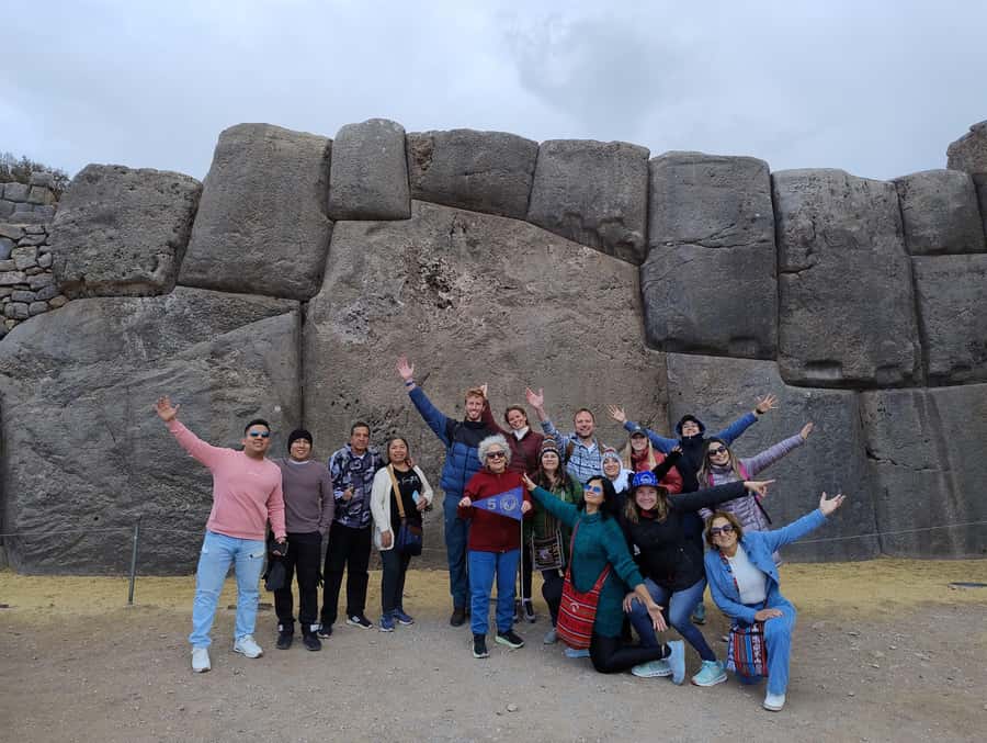 Cuzco : Excursion City Tour in Cusco, Sacsayhuaman and Tambomachay - Tambomachay and its carved water channels